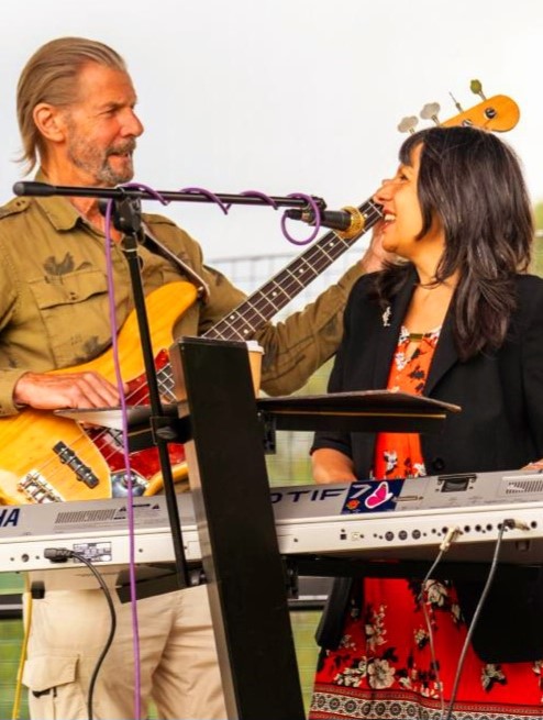 Yasmine & Peter Giles